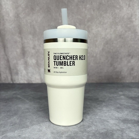 Stanley Stainless Steel Quencher H2.0 Flowstate Tumbler Cream Beige 20 oz - Picture 1 of 8